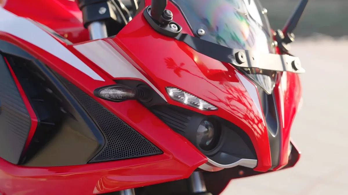 Bajaj Pulsar RS200