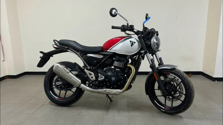 Triumph Speed T4